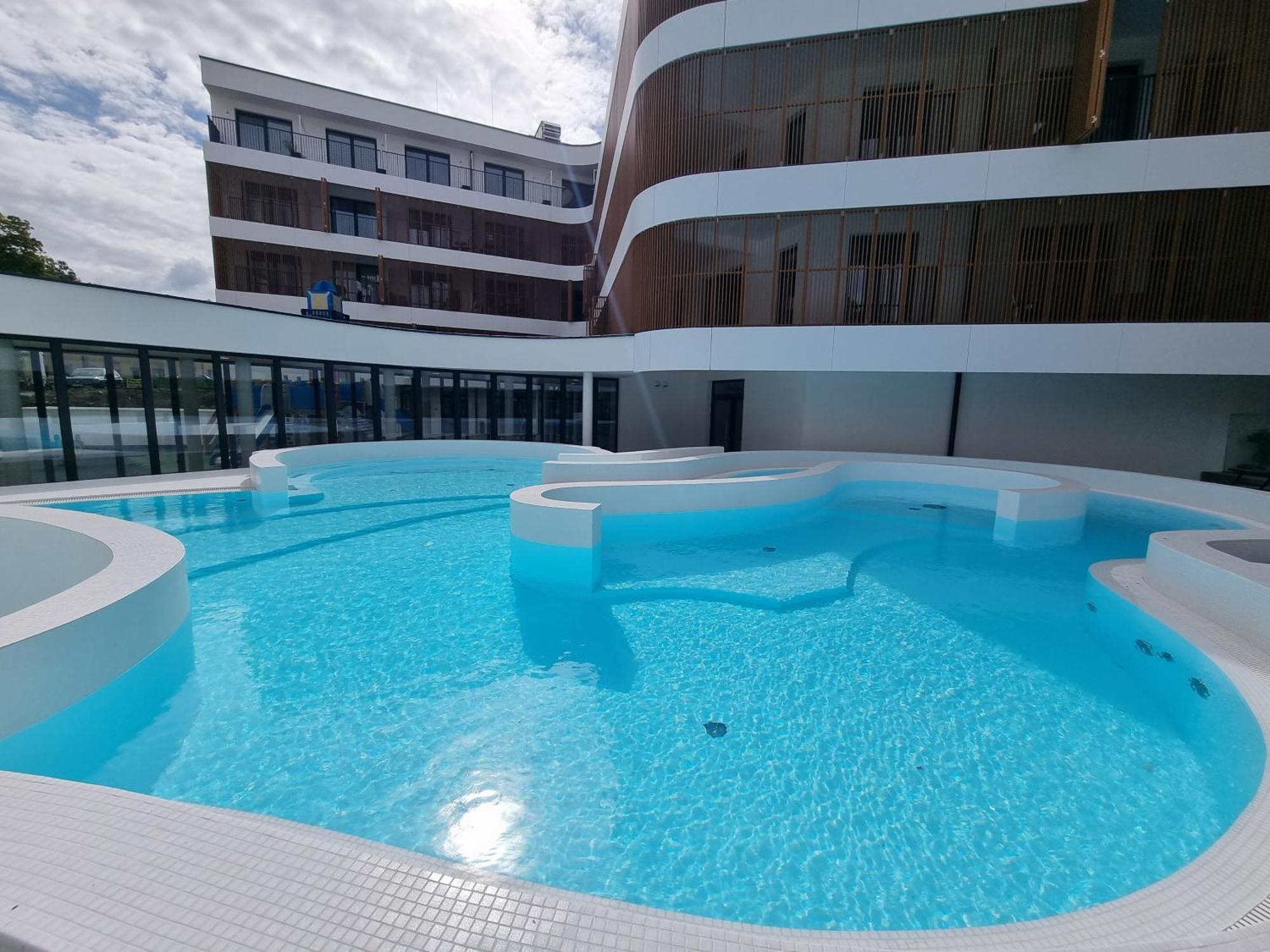 Baltic Waves Resort Baseny Bawialnia Silownia Garaz W Cenie Miedzyzdroje Bagian luar foto